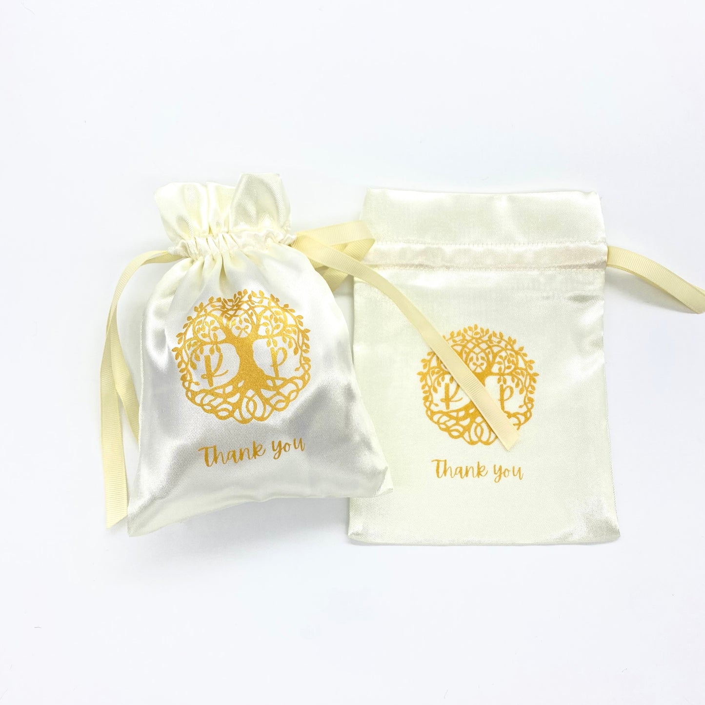 Modern wedding favour bags 3x4" (7.5x10cm) | elegant wedding favors for guests | personalize wedding party bag | luxury wedding | satin bags with drawstring