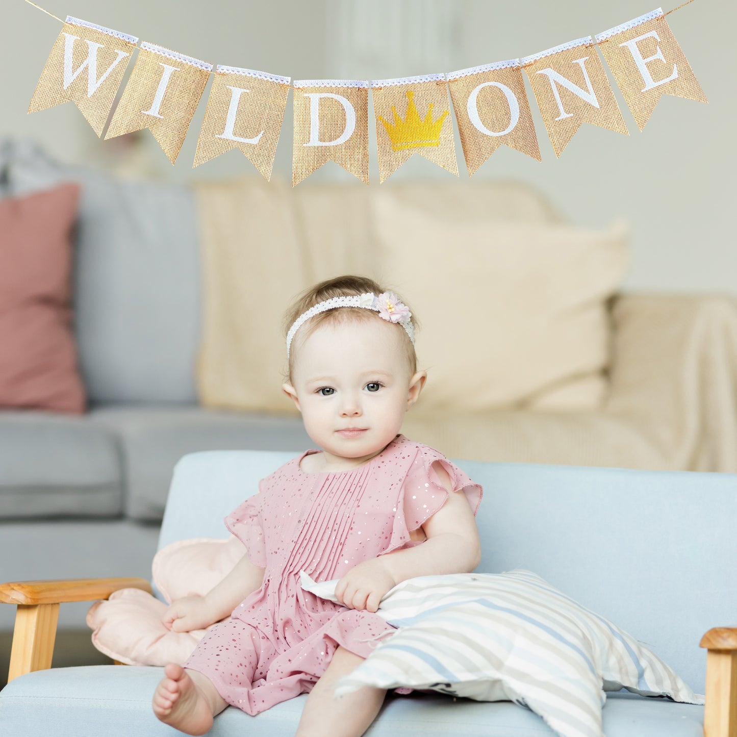 WILD ONE WITH GOLD GLITTER CROWN | 1st FIRST BIRTHDAY BOY GIRL DECORATION BUNTING