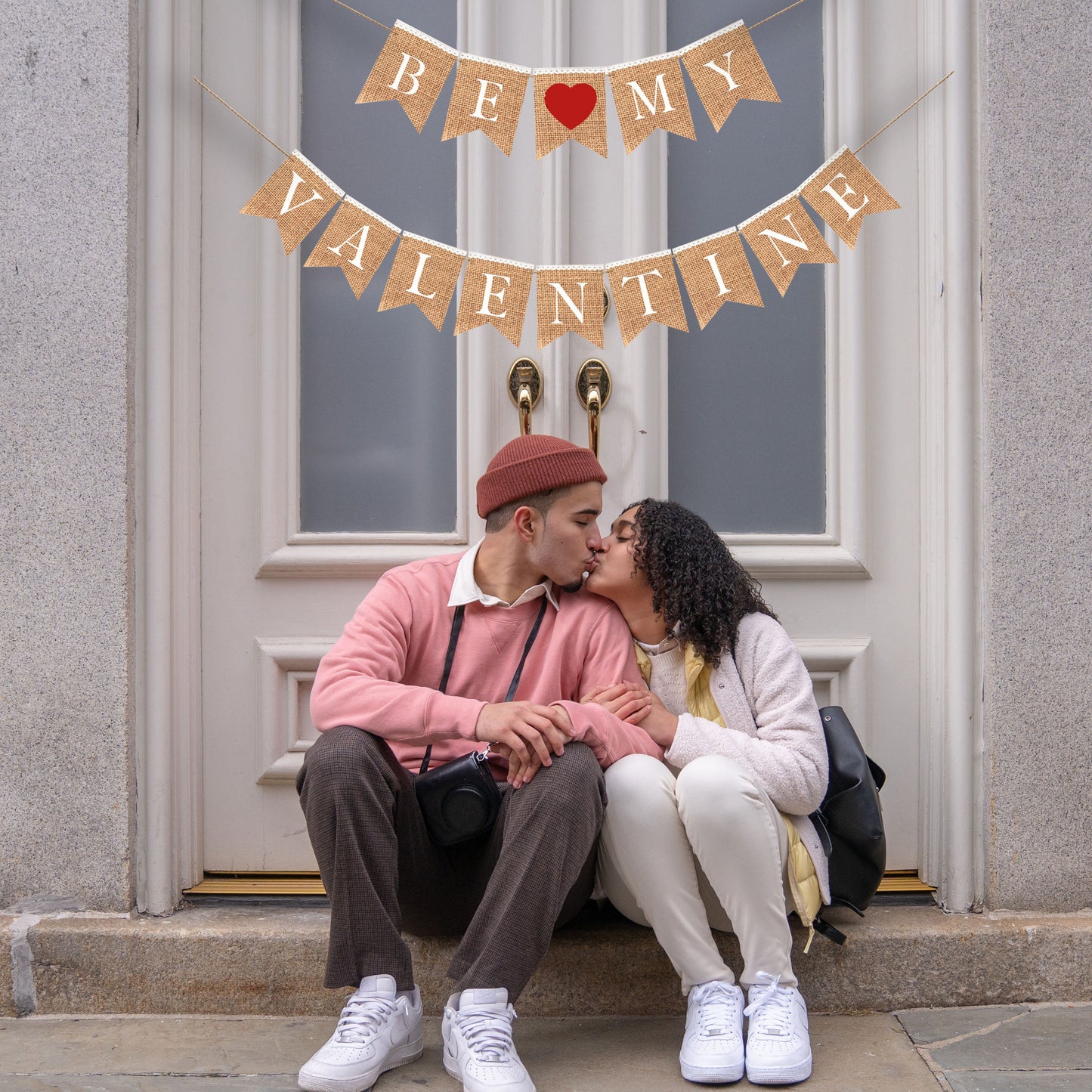 Valentines Garland | Valentine Banner | Be my Valentine sign with red heart | Rustic Valentine Decor backdrop