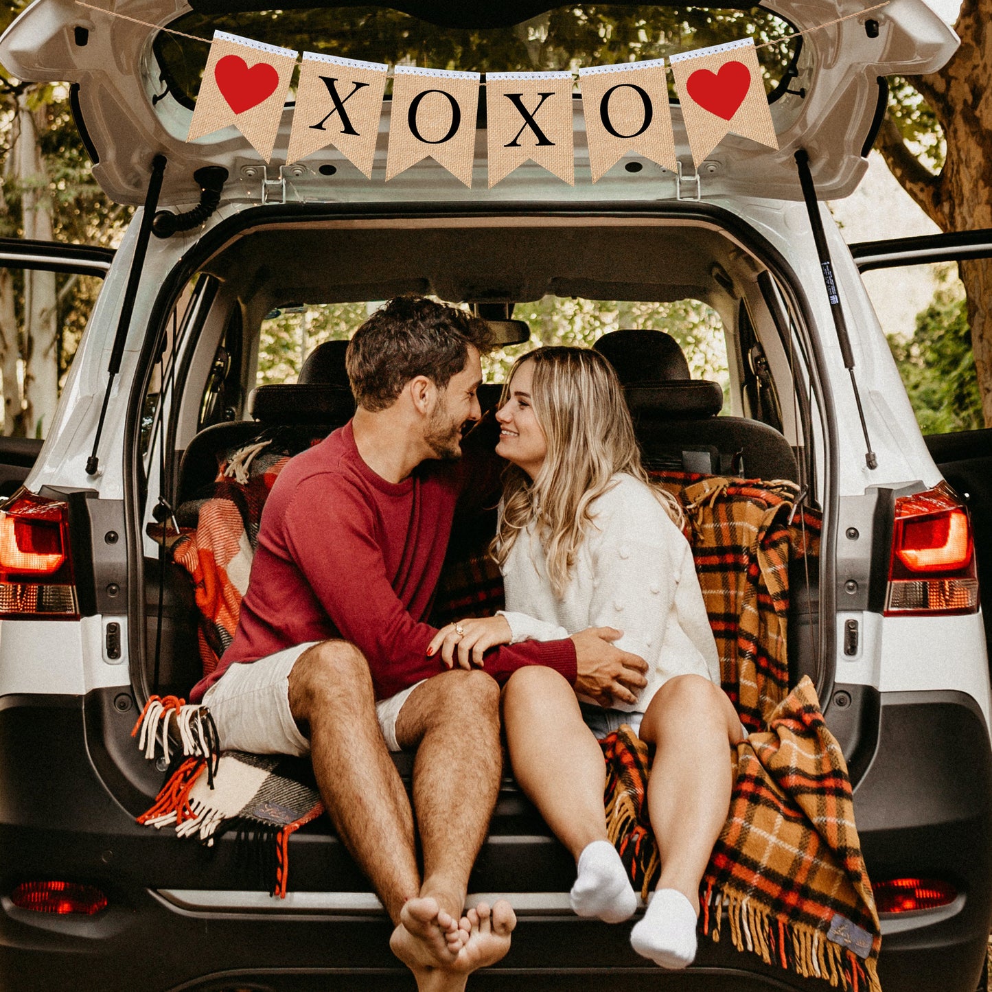 VALENTINE XOXO GARLAND - xoxoxo Sign Banner Red Heart Rustic Wedding Bunting, Valentines garland decoration