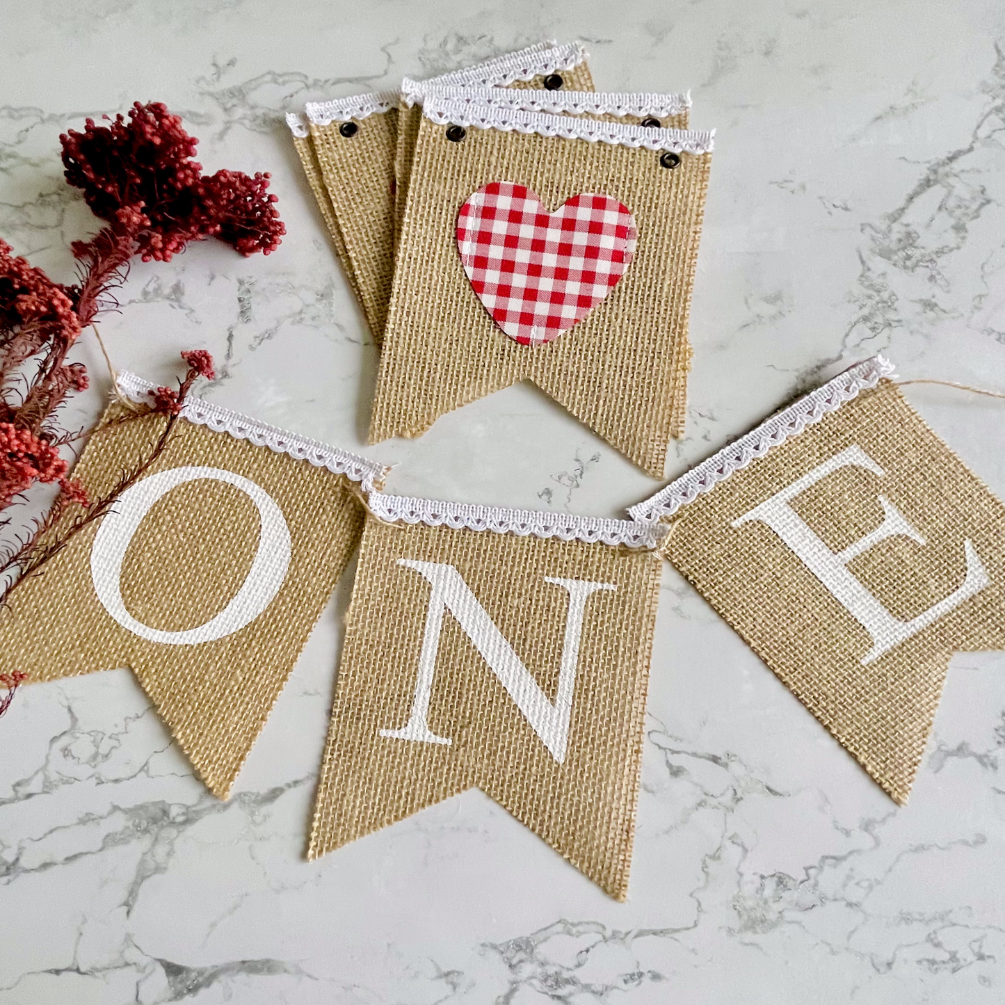 VINTAGE BURLAP BANNER "ONE" WITH HEARTS RED